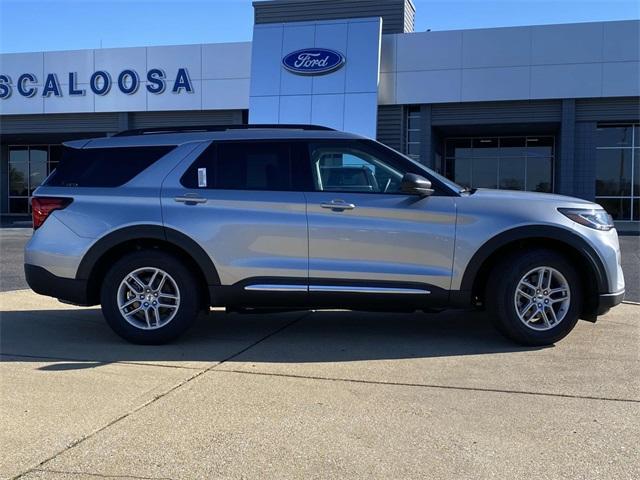 new 2025 Ford Explorer car, priced at $40,495