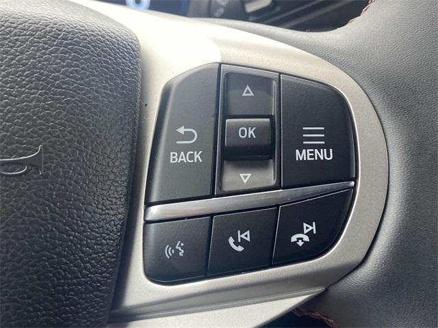 new 2025 Ford Explorer car, priced at $35,995
