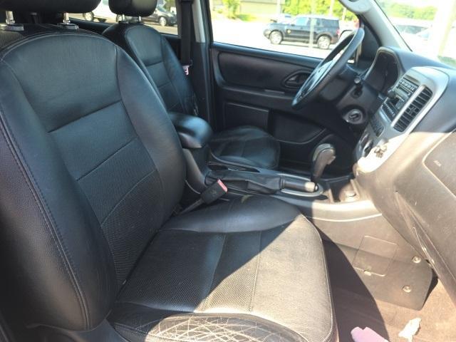 used 2007 Ford Escape car, priced at $5,995