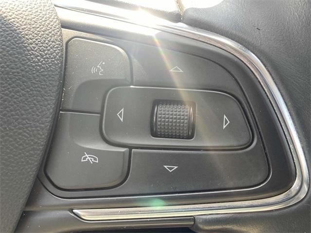used 2022 Buick Envision car, priced at $24,995