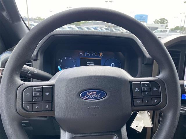 new 2025 Ford F-150 car, priced at $50,995