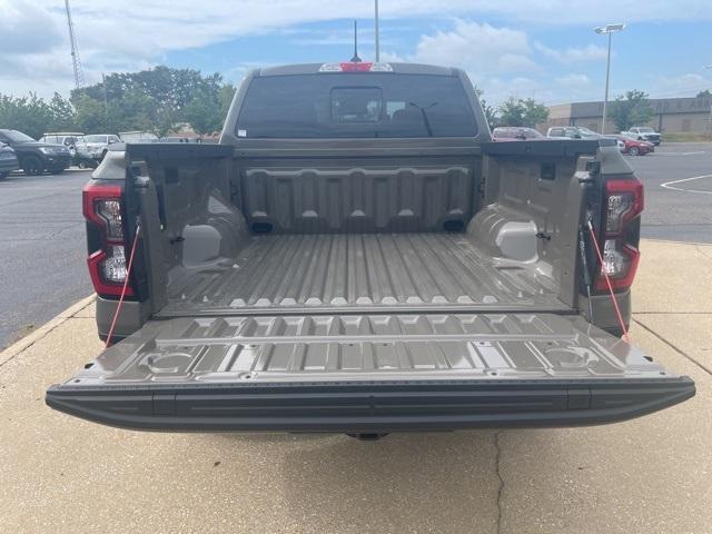 new 2025 Ford Ranger car, priced at $42,995