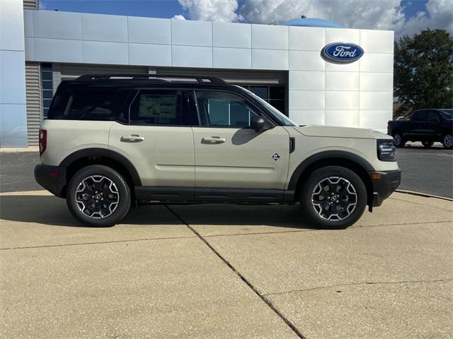 new 2025 Ford Bronco Sport car, priced at $37,995