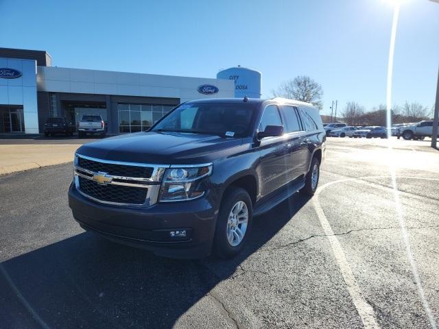 used 2015 Chevrolet Suburban car, priced at $13,995