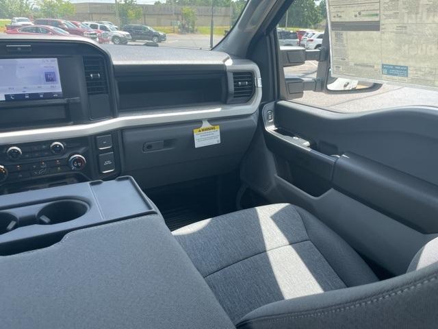 new 2025 Ford F-350 car, priced at $65,995