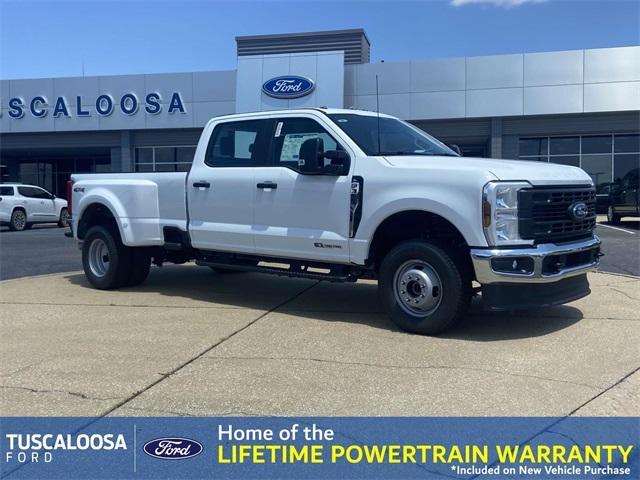 new 2025 Ford F-350 car, priced at $62,995