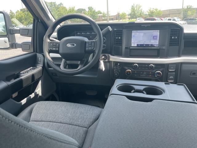 new 2025 Ford F-350 car, priced at $65,995