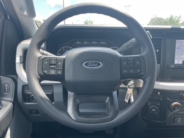 new 2025 Ford F-350 car, priced at $65,995