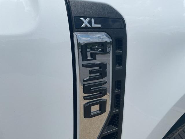 new 2025 Ford F-350 car, priced at $65,995