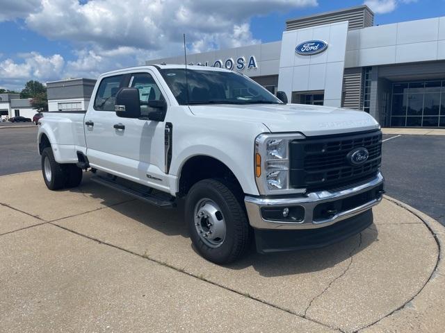 new 2025 Ford F-350 car, priced at $65,995