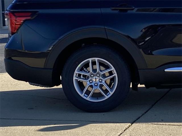 new 2025 Ford Explorer car, priced at $39,950