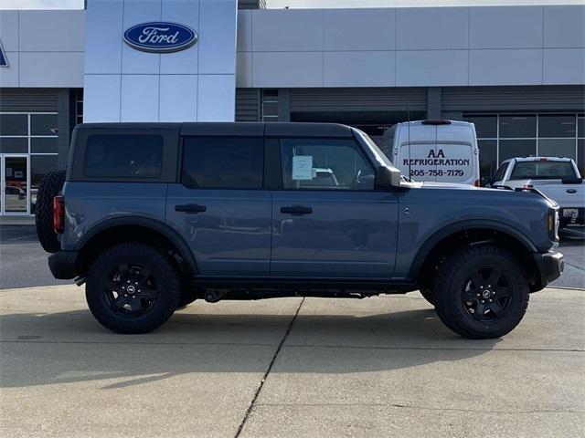 new 2024 Ford Bronco car, priced at $48,995