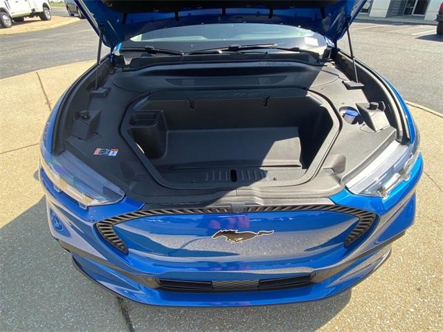 new 2025 Ford Mustang Mach-E car, priced at $37,495