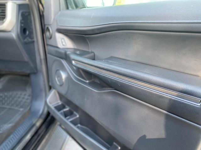 used 2022 Ford Expedition car, priced at $32,999