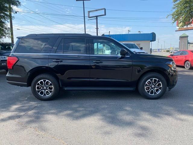used 2022 Ford Expedition car, priced at $32,999