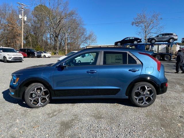 new 2025 Kia Niro Plug-In Hybrid car, priced at $42,340