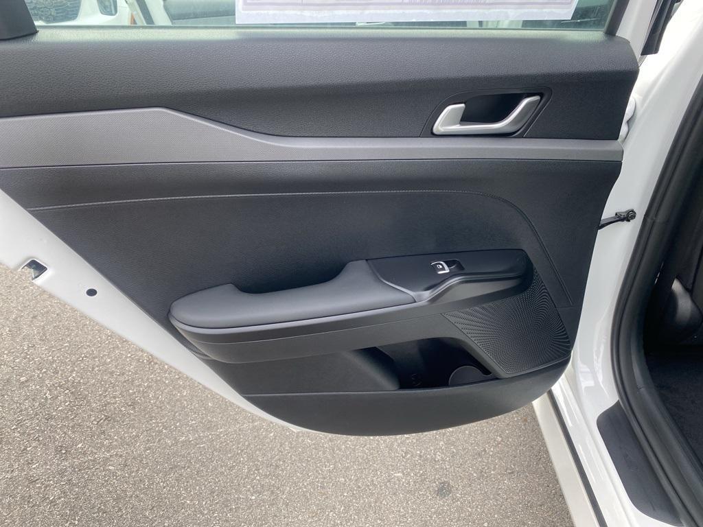 new 2026 Kia K5 car, priced at $29,060