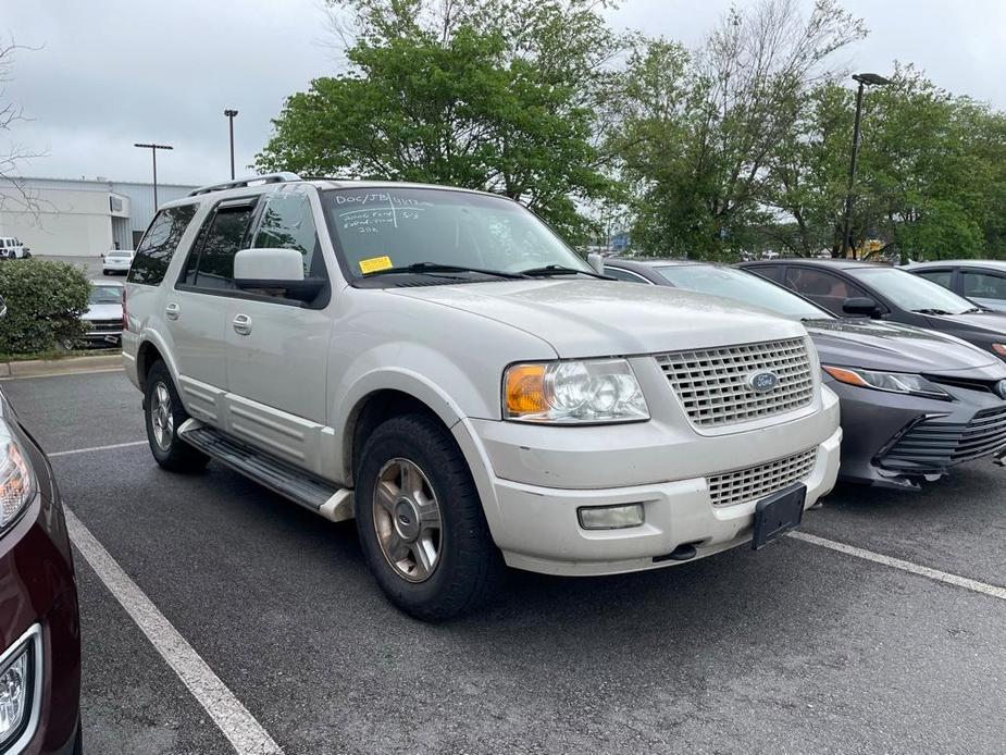 used 2006 Ford Expedition car, priced at $4,635