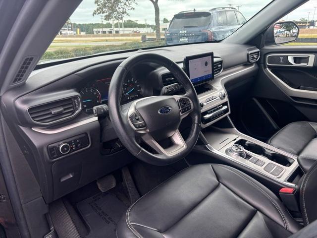used 2023 Ford Explorer car, priced at $25,921