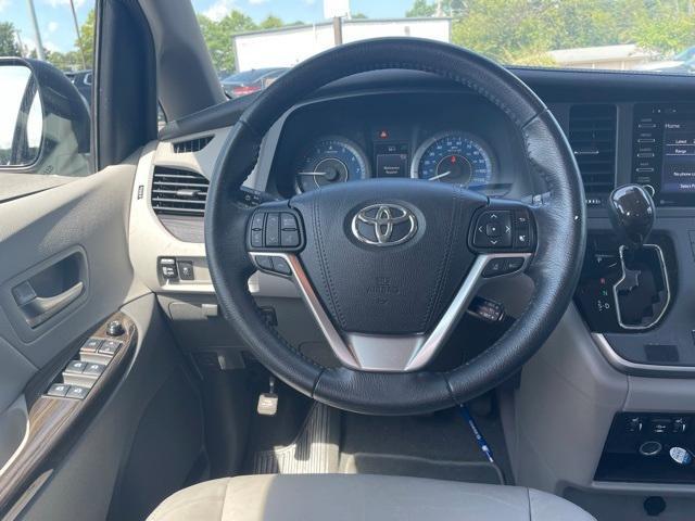 used 2020 Toyota Sienna car, priced at $34,604