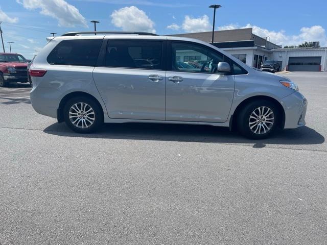 used 2020 Toyota Sienna car, priced at $34,604