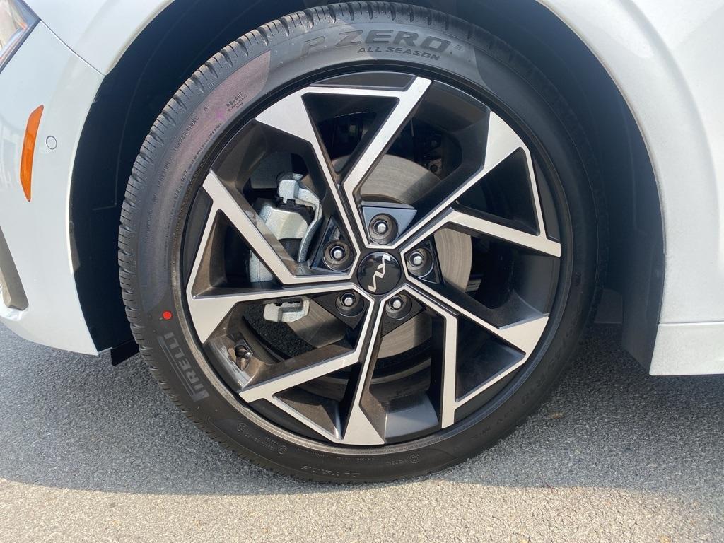 new 2025 Kia K5 car, priced at $36,325