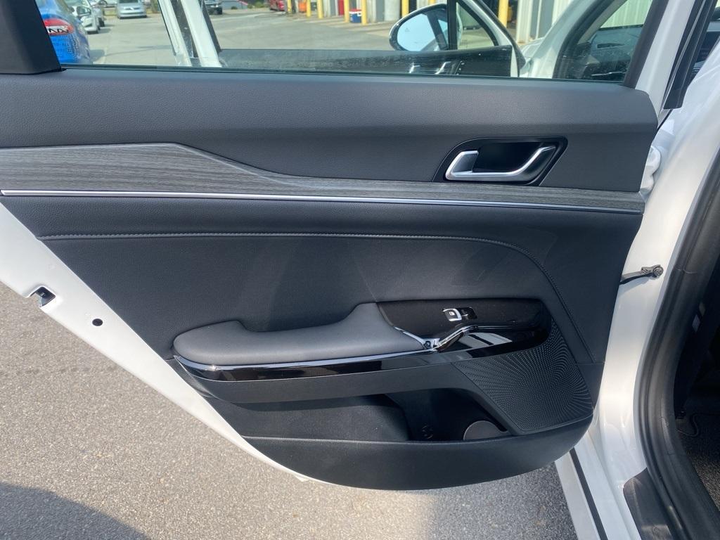 new 2025 Kia K5 car, priced at $36,325