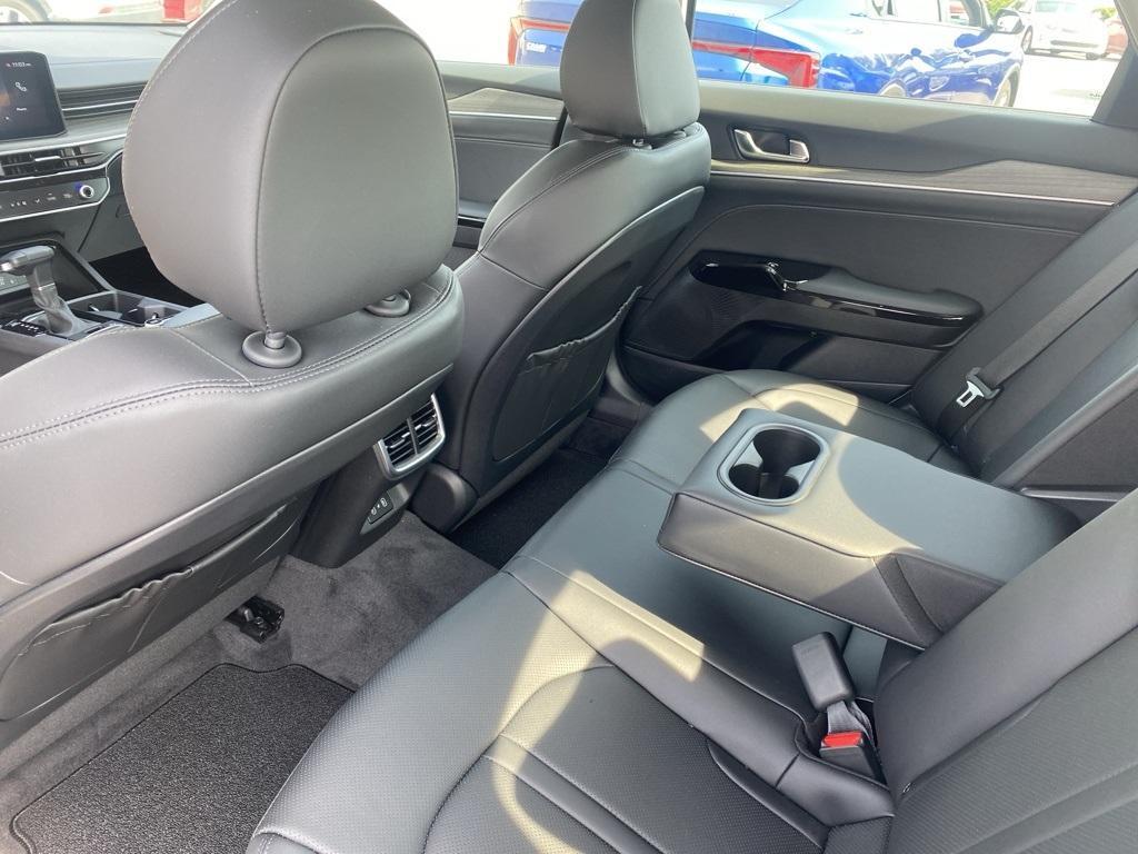 new 2025 Kia K5 car, priced at $36,325
