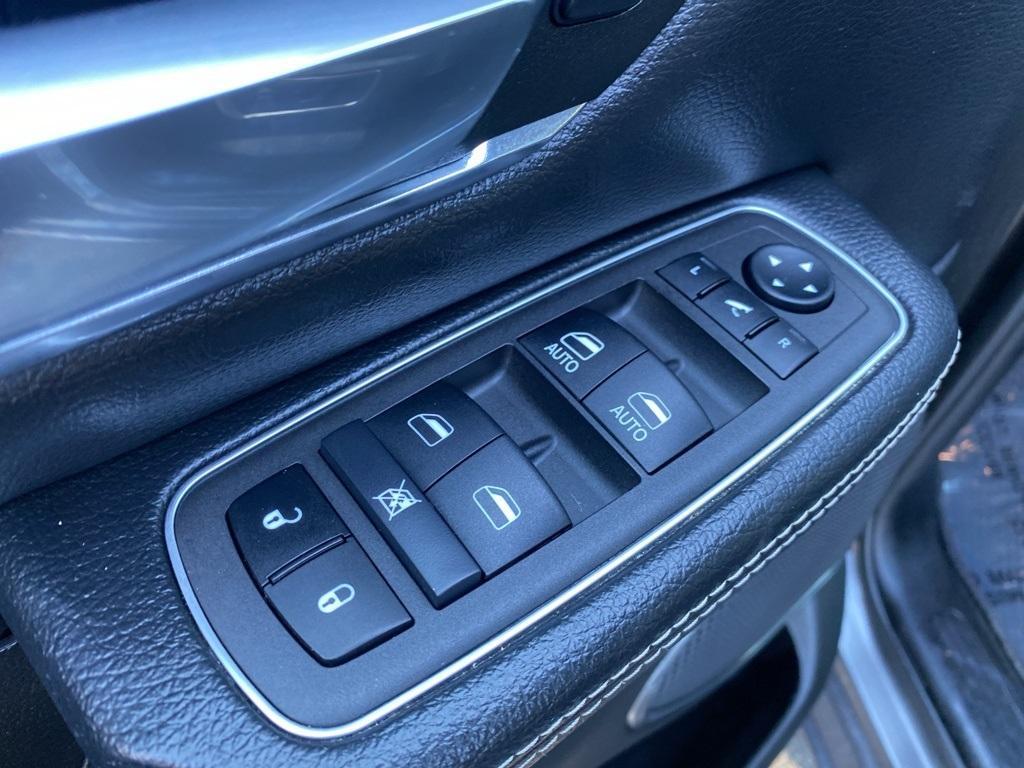 used 2024 Ram 1500 car, priced at $38,398