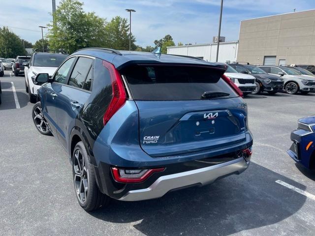 new 2024 Kia Niro Plug-In Hybrid car