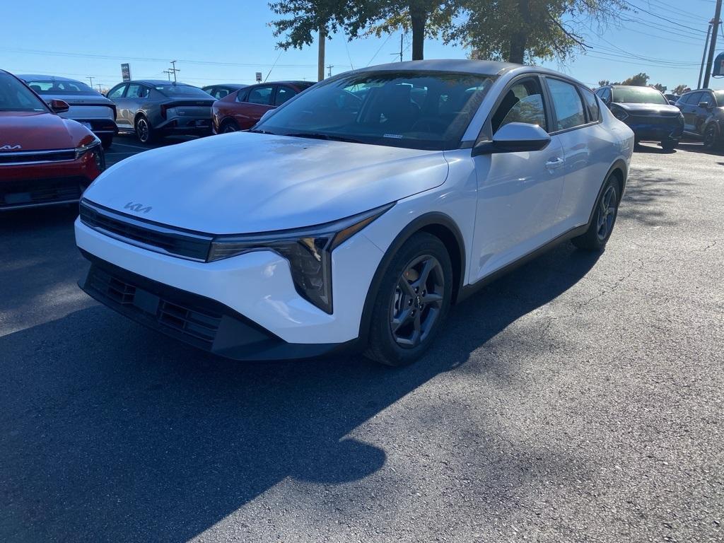 new 2025 Kia K4 car, priced at $24,580