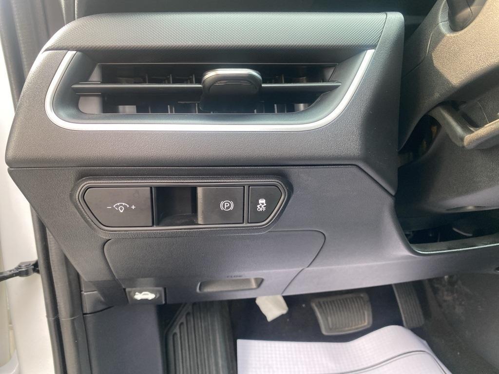 new 2025 Kia K4 car, priced at $24,580