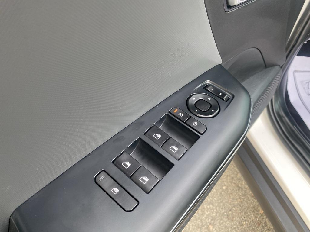 new 2025 Kia K4 car, priced at $24,580