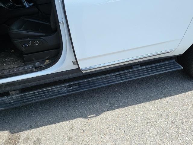 used 2021 GMC Yukon XL car, priced at $52,400