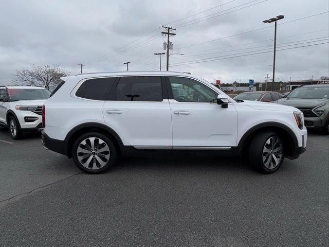 used 2022 Kia Telluride car, priced at $31,250