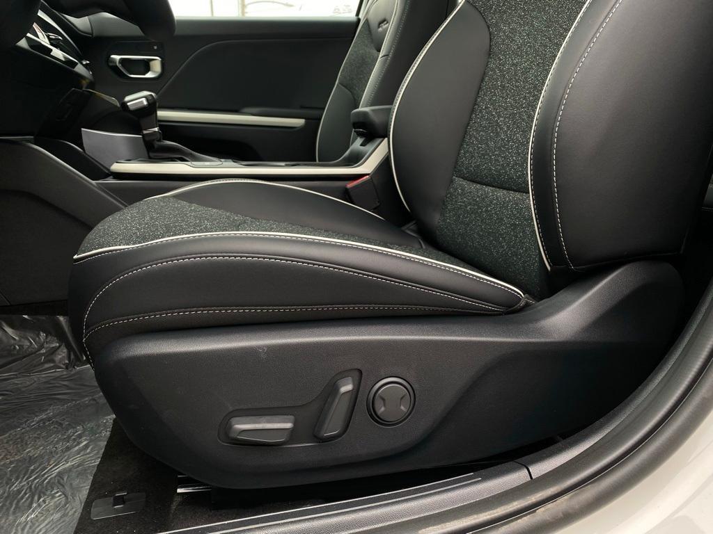 new 2025 Kia K4 car, priced at $27,680