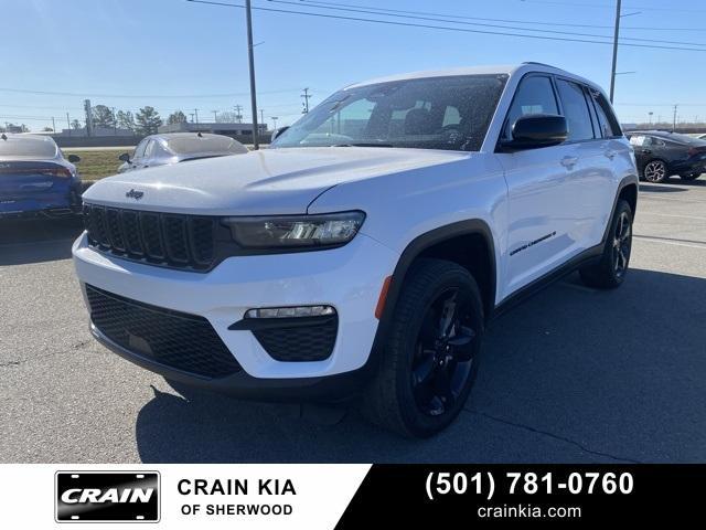used 2023 Jeep Grand Cherokee car, priced at $27,590
