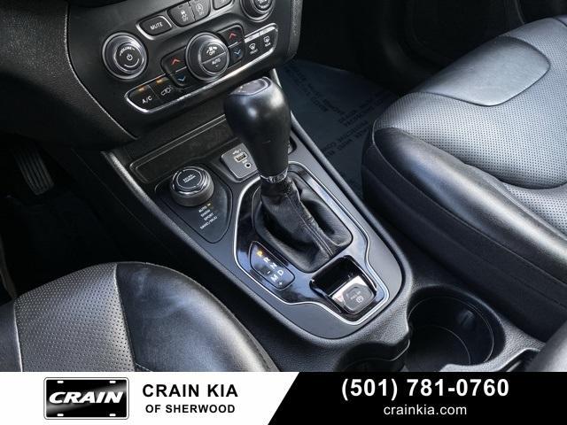 used 2023 Jeep Cherokee car, priced at $24,225
