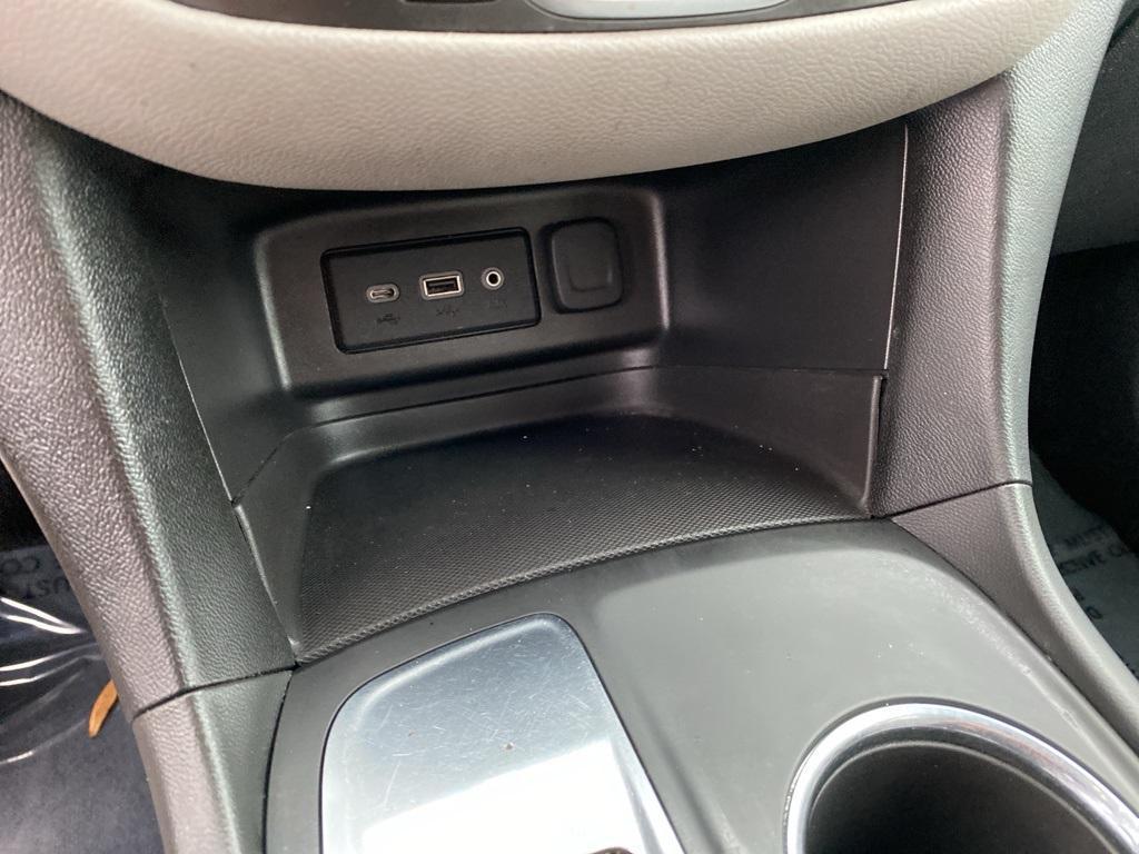 used 2023 Chevrolet Equinox car, priced at $19,987