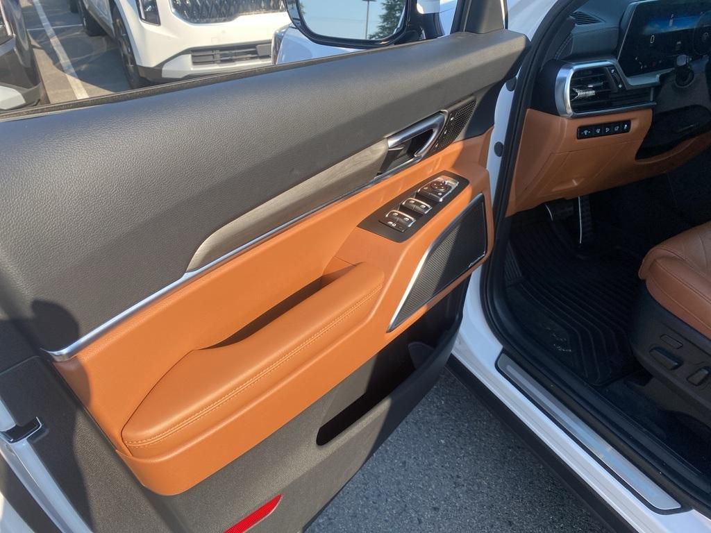 new 2025 Kia Telluride car, priced at $56,115