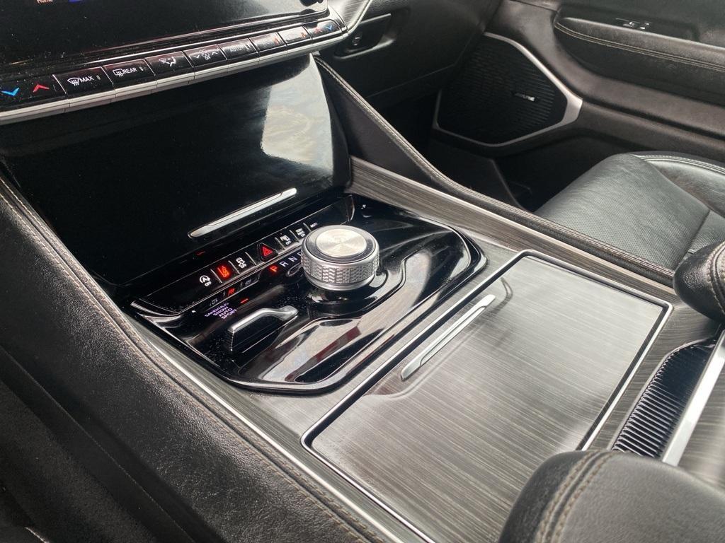 used 2024 Jeep Wagoneer car, priced at $43,369