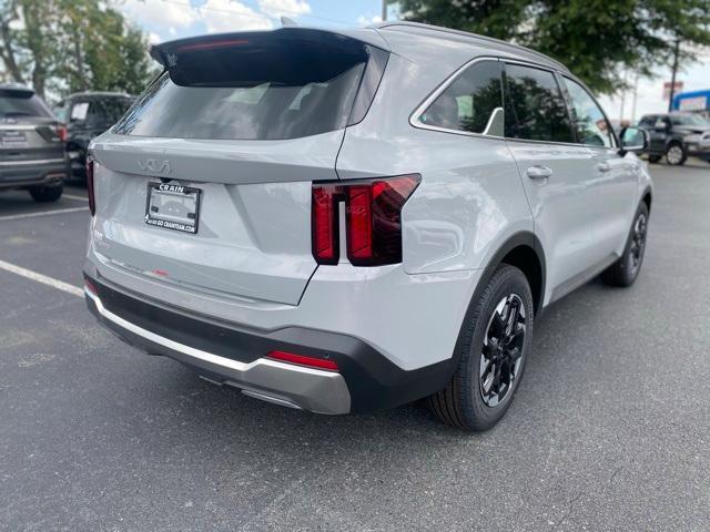 new 2025 Kia Sorento car, priced at $38,325