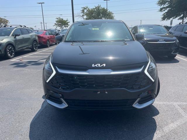 new 2025 Kia Sportage car, priced at $30,990