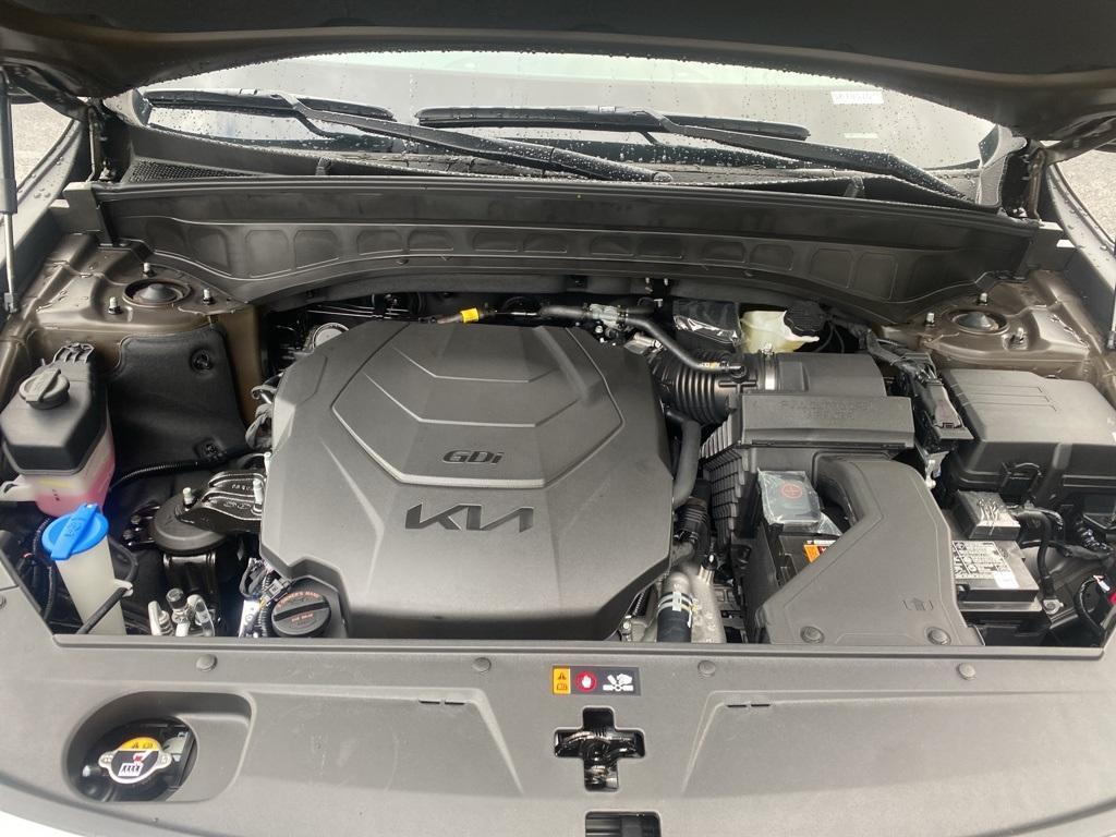 new 2025 Kia Telluride car, priced at $50,010