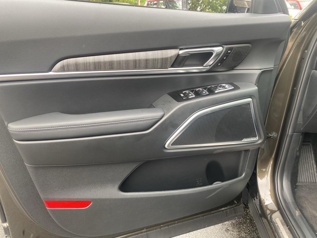 new 2025 Kia Telluride car, priced at $50,010