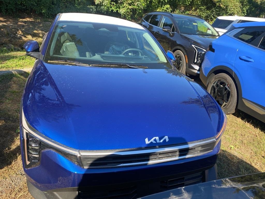 new 2025 Kia K4 car, priced at $24,165
