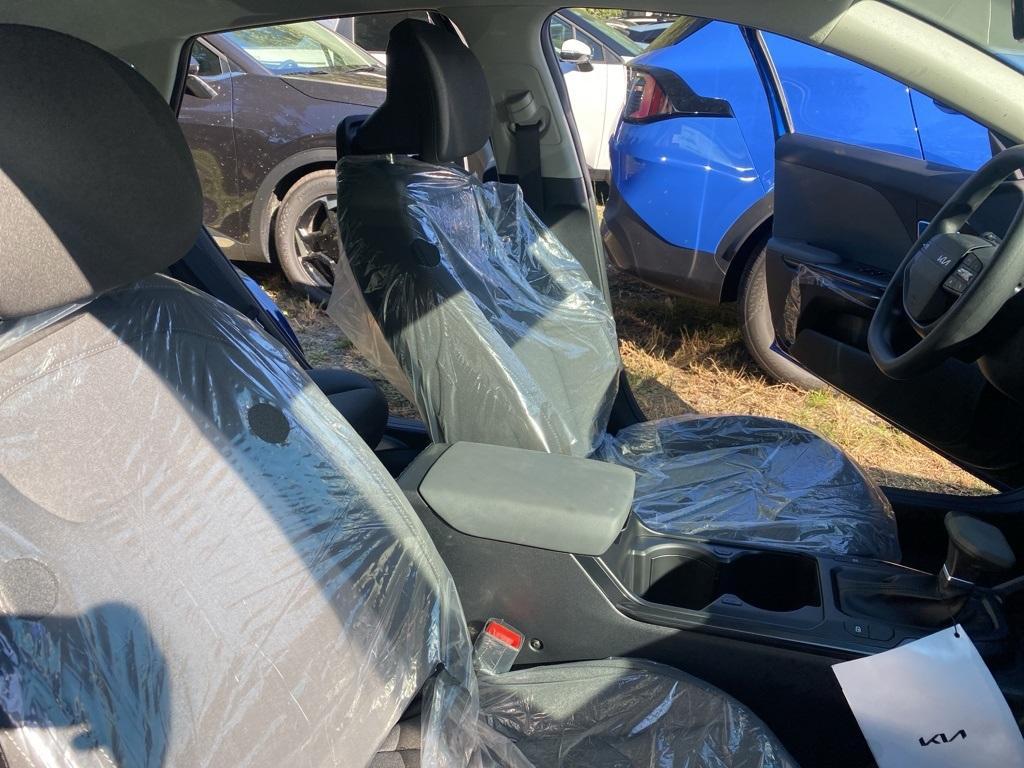 new 2025 Kia K4 car, priced at $24,165