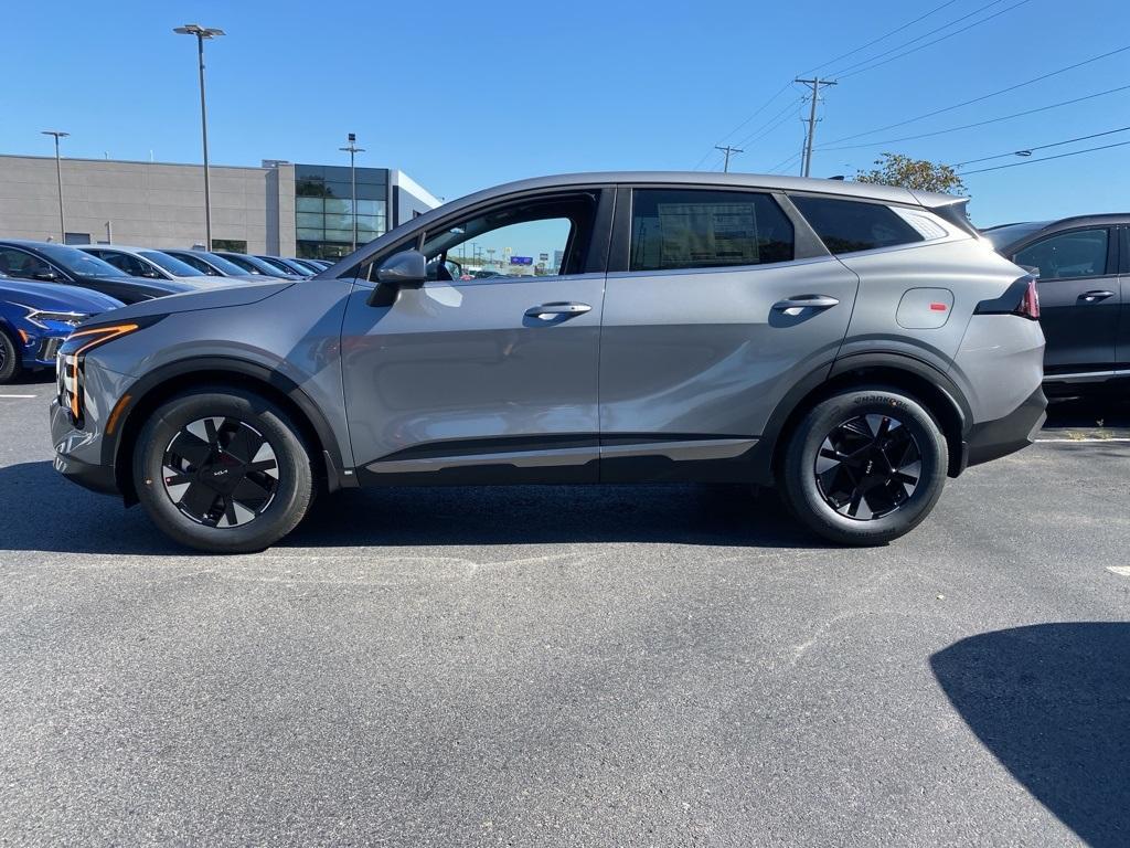 new 2026 Kia Sportage Hybrid car, priced at $32,565