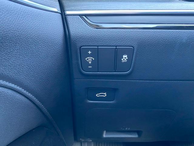 new 2025 Kia K5 car, priced at $35,830