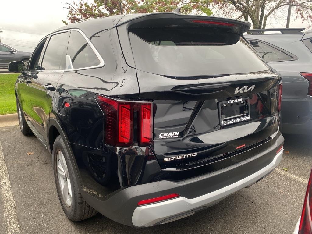 new 2026 Kia Sorento car, priced at $33,870